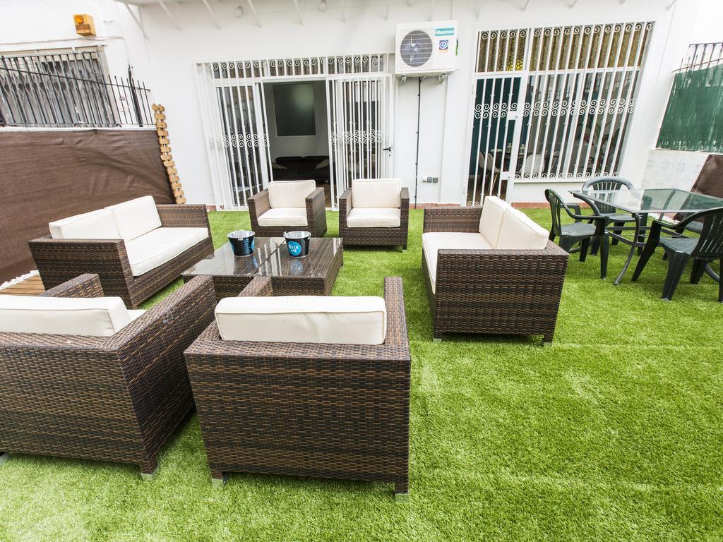 Total Valencia Terrace Apartment Room photo
