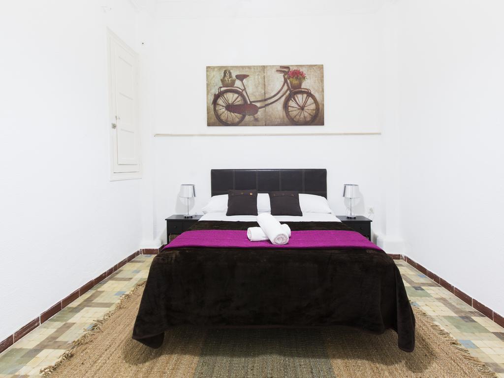 Total Valencia Terrace Apartment Room photo
