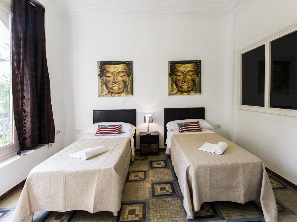 Total Valencia Terrace Apartment Room photo